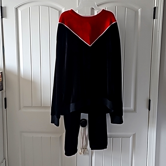 Velour jogging set - Picture 1 of 8